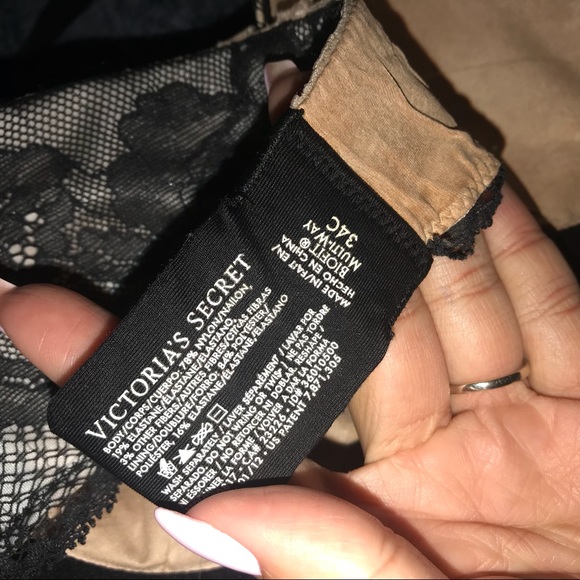 3 for $45 Victoria’s Secret Push Up Bra 34c - Picture 4 of 4